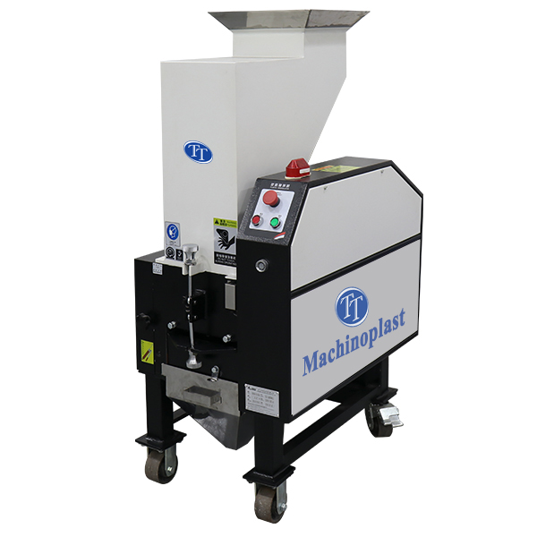 plastic granulator Manufacturer in Pune integrating an auto powder shifting device